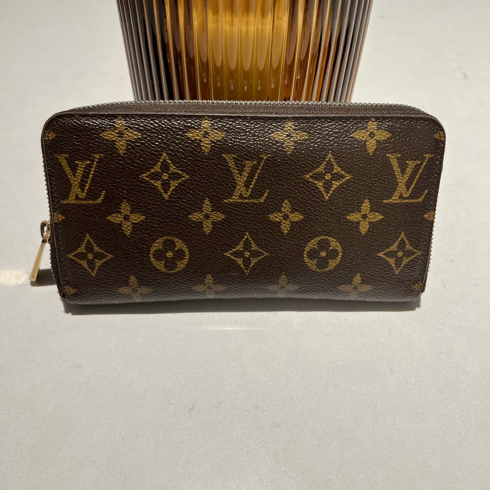 Louis Vuitton Brown and Gold Monogram Zippy Wallet